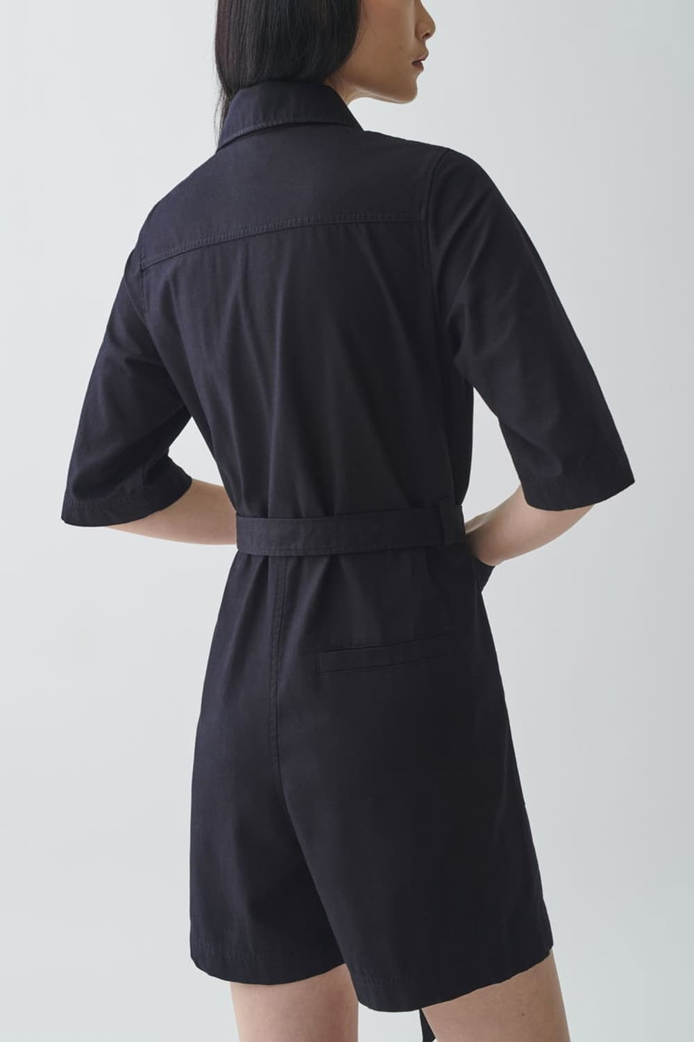 COS 블랙 벨티드 점프 수트 상품이미지7