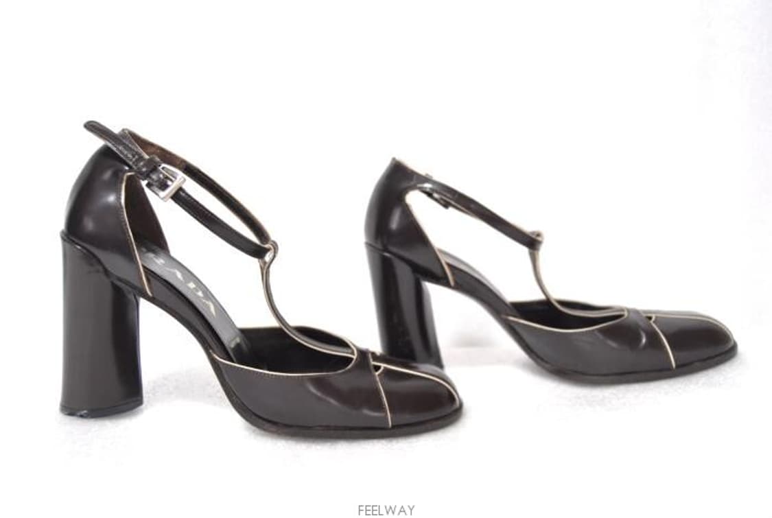 프라다/여성에나멜스트랩통굽구두(사이즈220)정품 상품이미지3