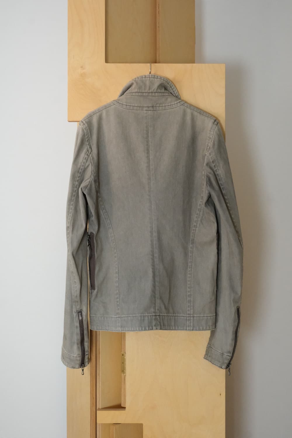 JULIUS Distressed High Neck Jacket 상품이미지2