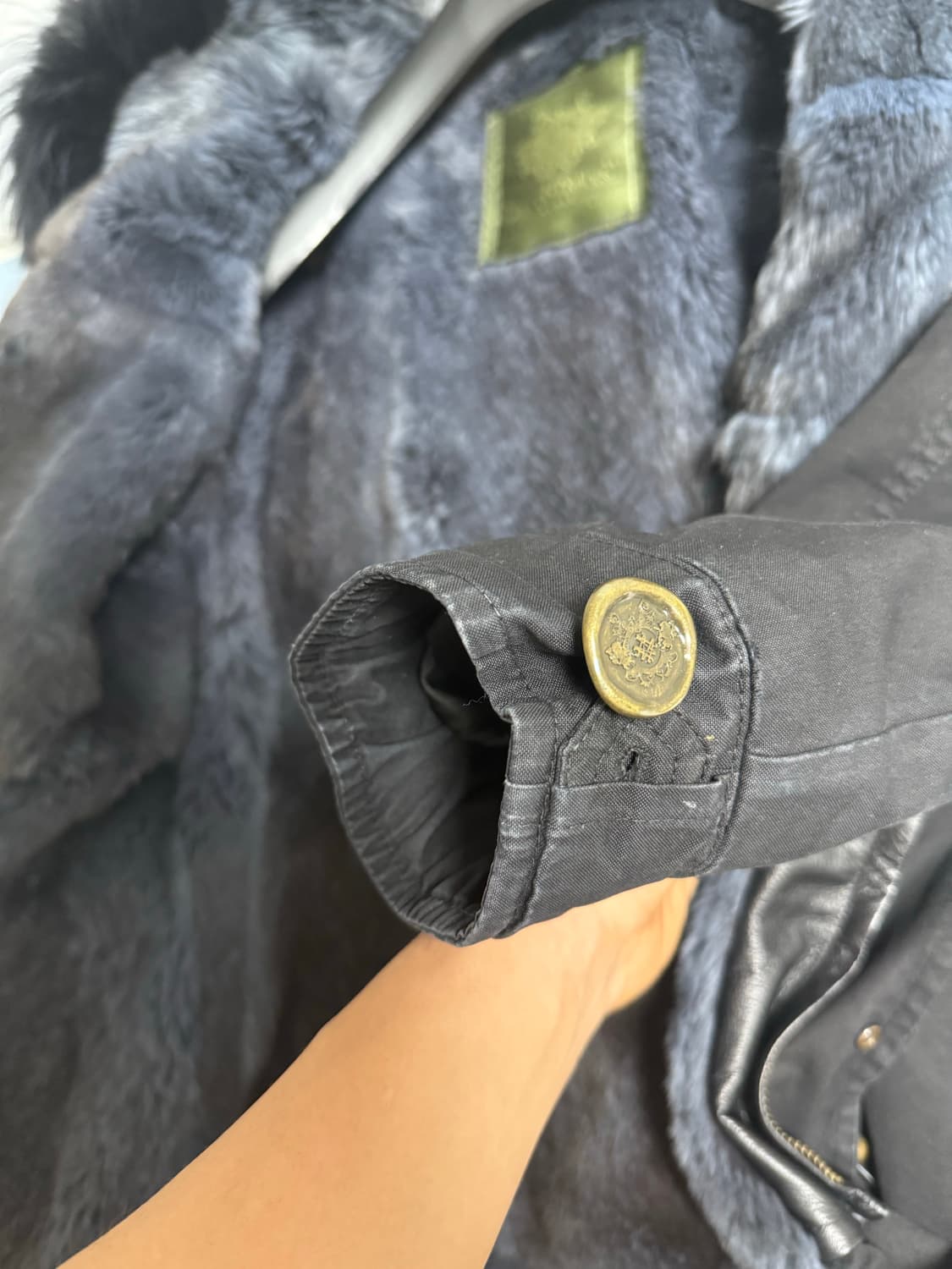 미스터앤미세스퍼 블랙 블루퍼 야상 s 100~105 상품이미지7