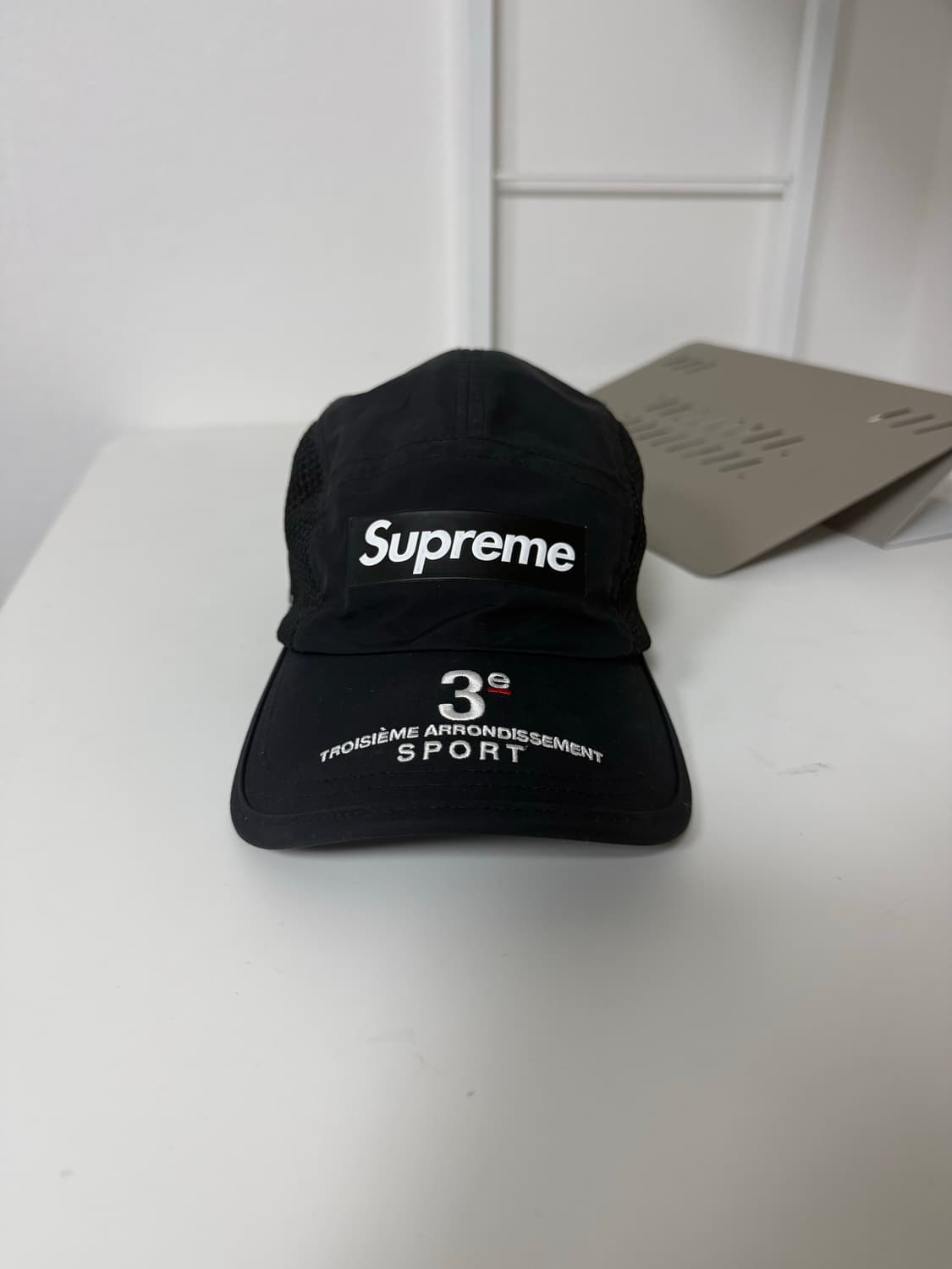 슈프림 모자 메쉬 사이드 패널 캠프캡 블랙 - 24SS 상품이미지1