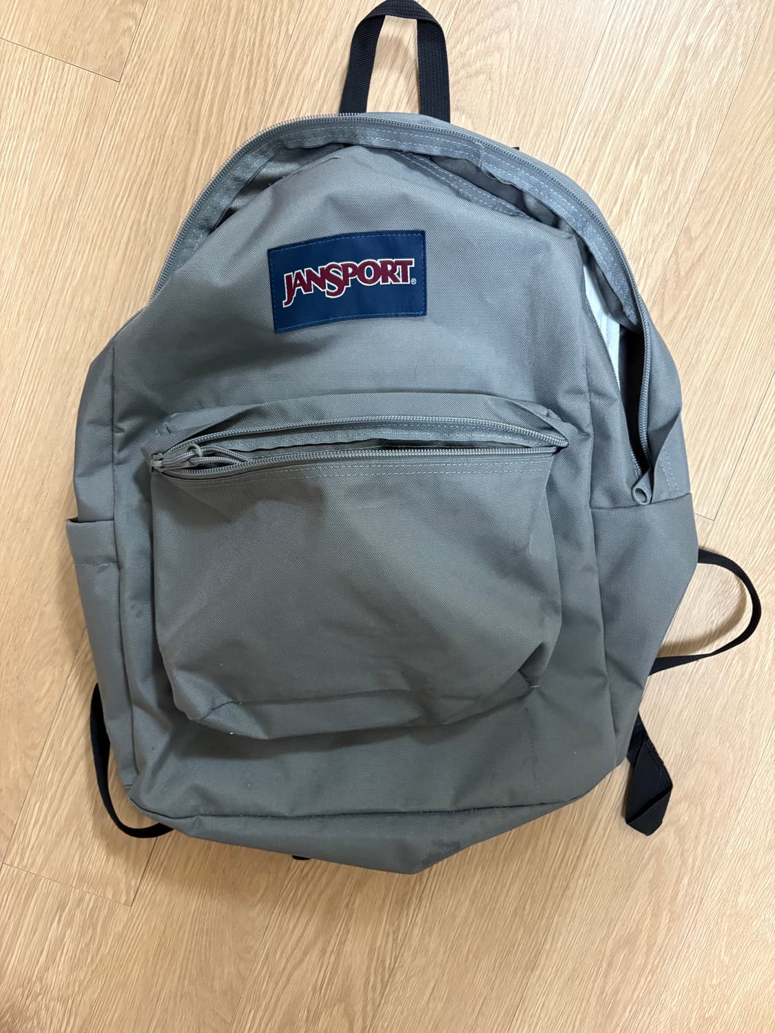 잔스포츠 백팩 상품이미지1