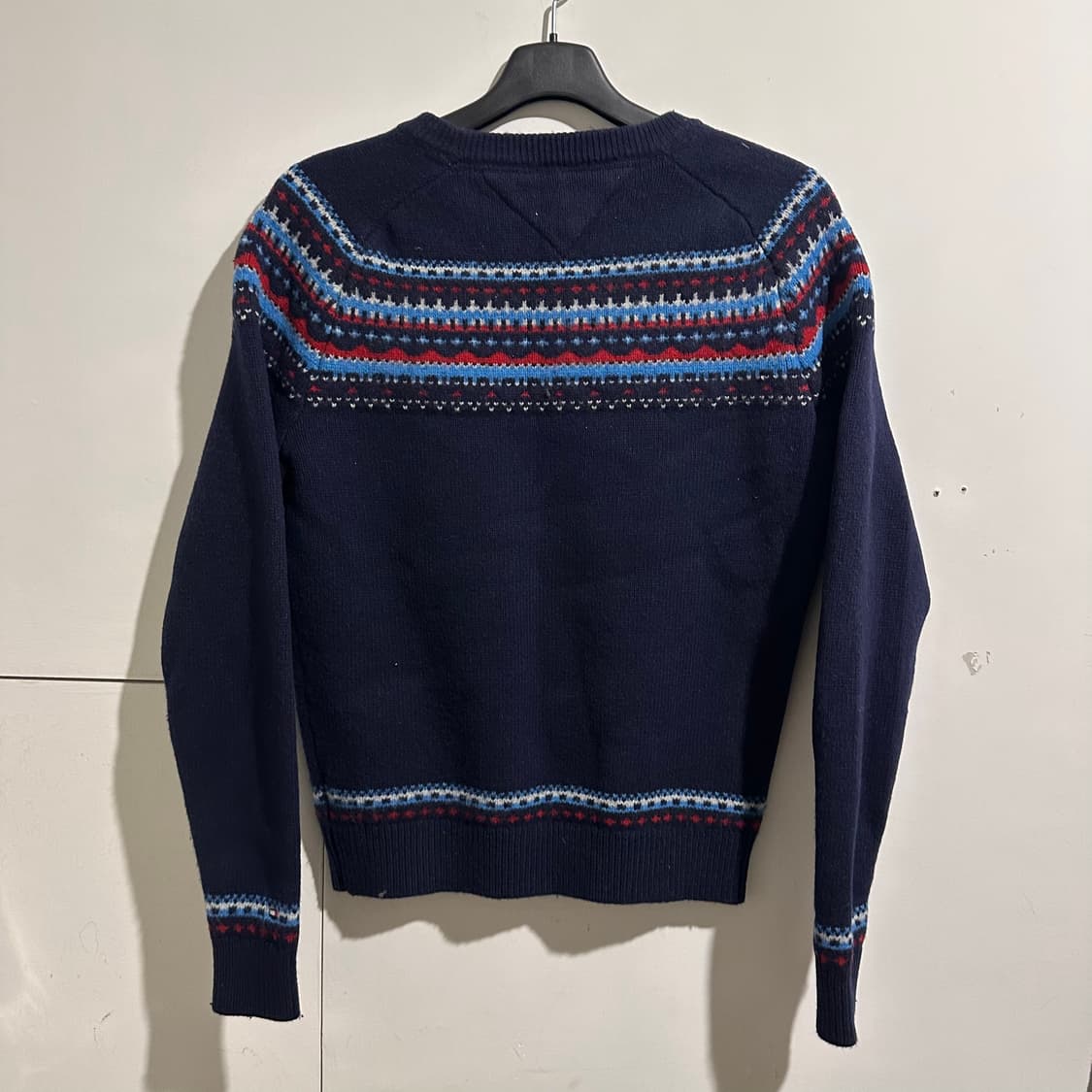 타미힐피거 네이비 패턴 니트 상품이미지5