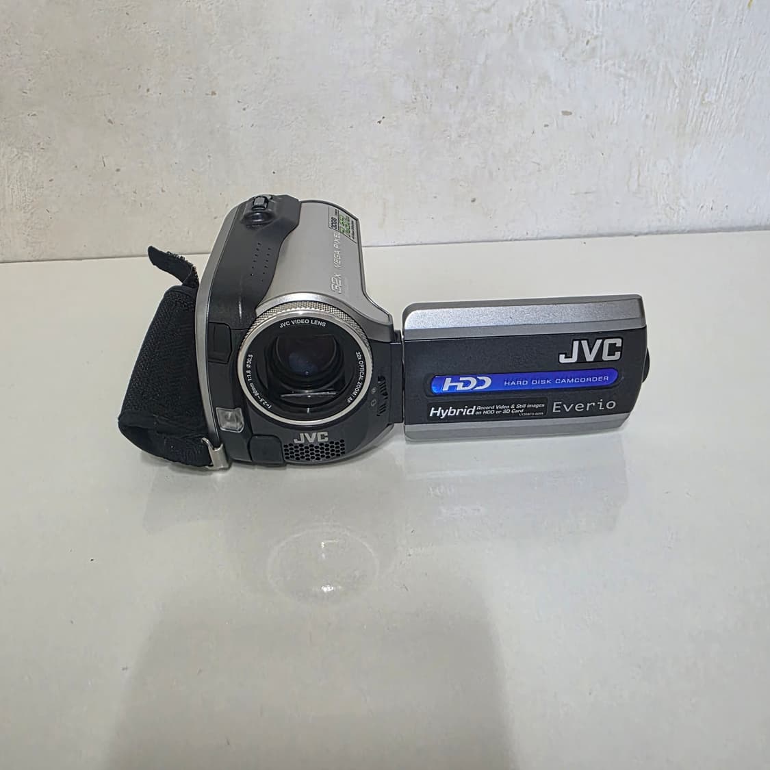 JVC Everio 하이브리드 캠코더 풀세트 (가방 포함) 상품이미지2