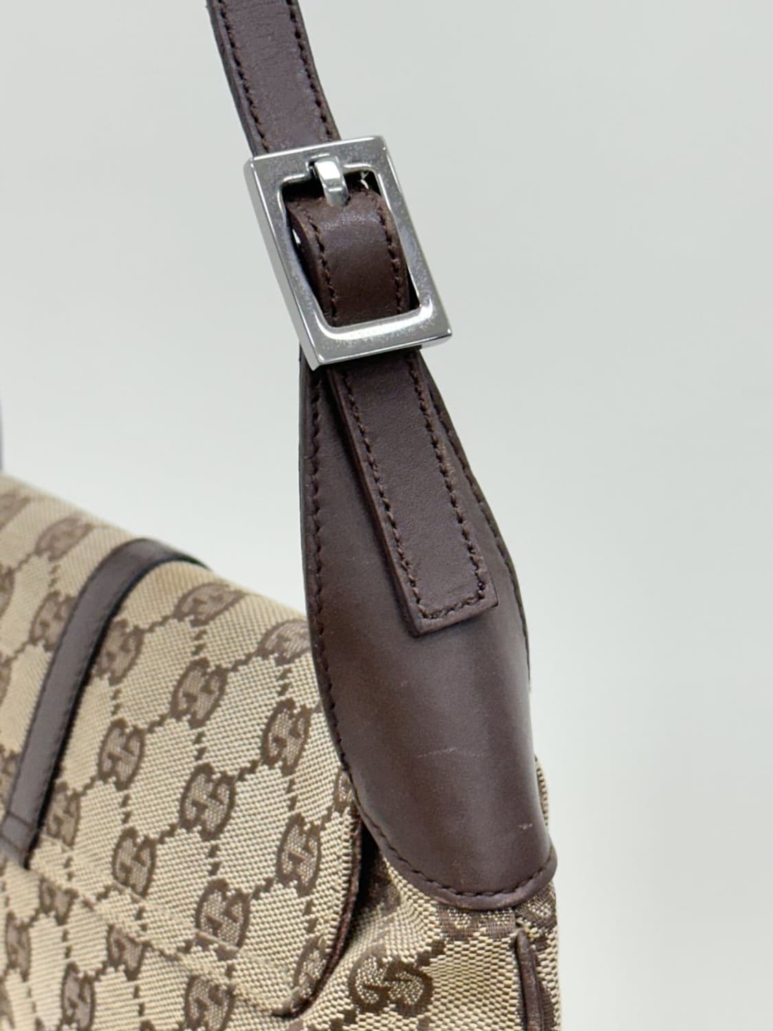 gucci / 구찌 GG 자가드 레더 트리밍 슬림 숄더백  상품이미지3