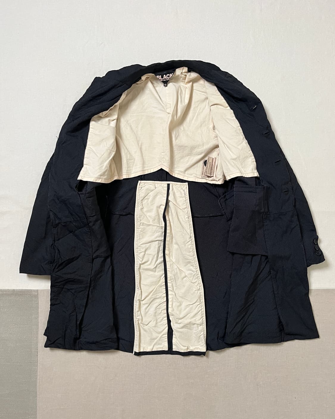 꼼데가르송 블랙 축융폴리 스트라이프 코트 comme des garcons 상품이미지3