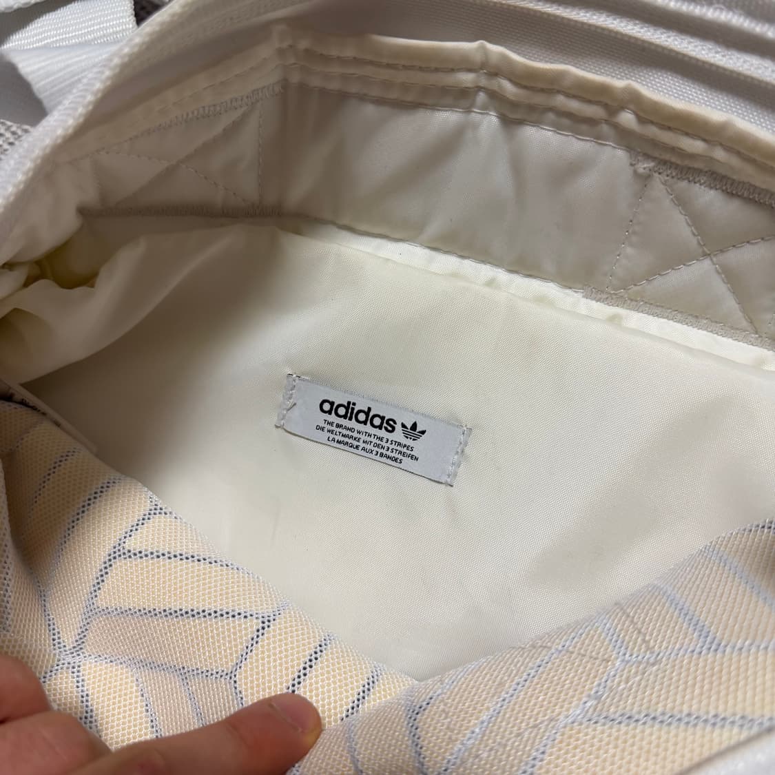 아디다스 3D 롤탑 백팩 상품이미지4