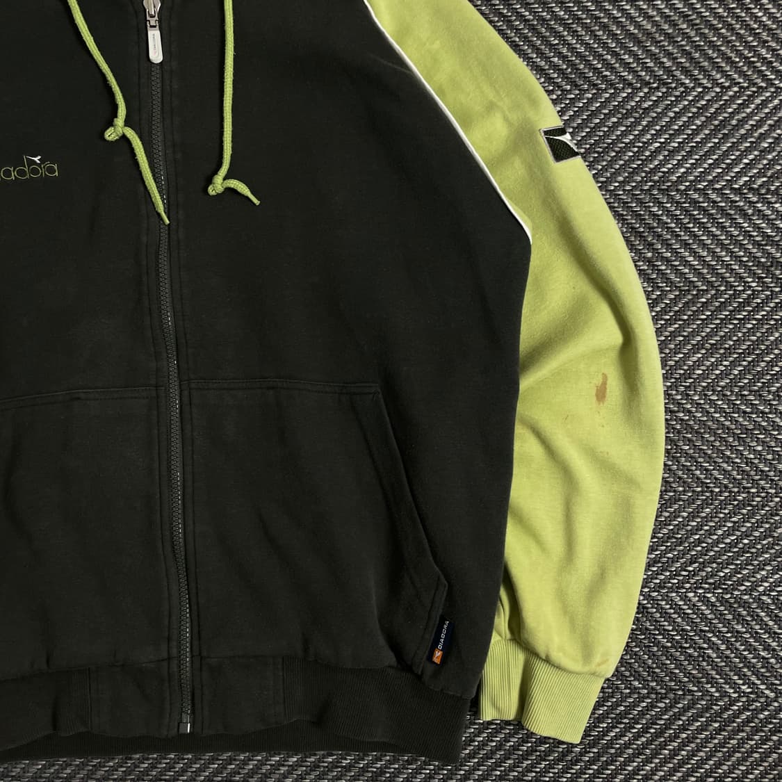 00s 디아도라 올드스쿨 박시핏 후드 집업y 3005 상품이미지3