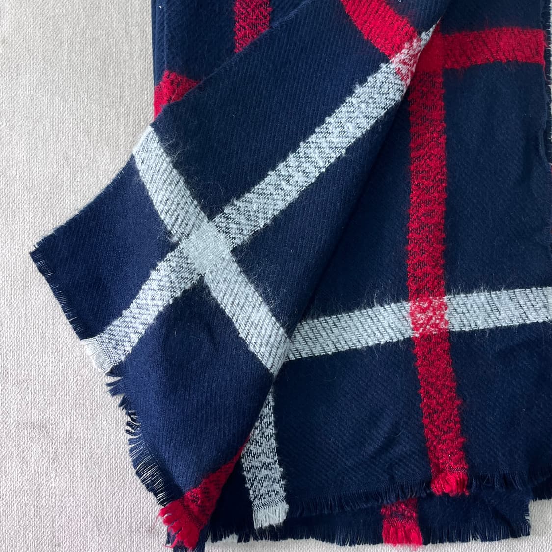 몽클레어 울 체크 머플러  상품이미지4