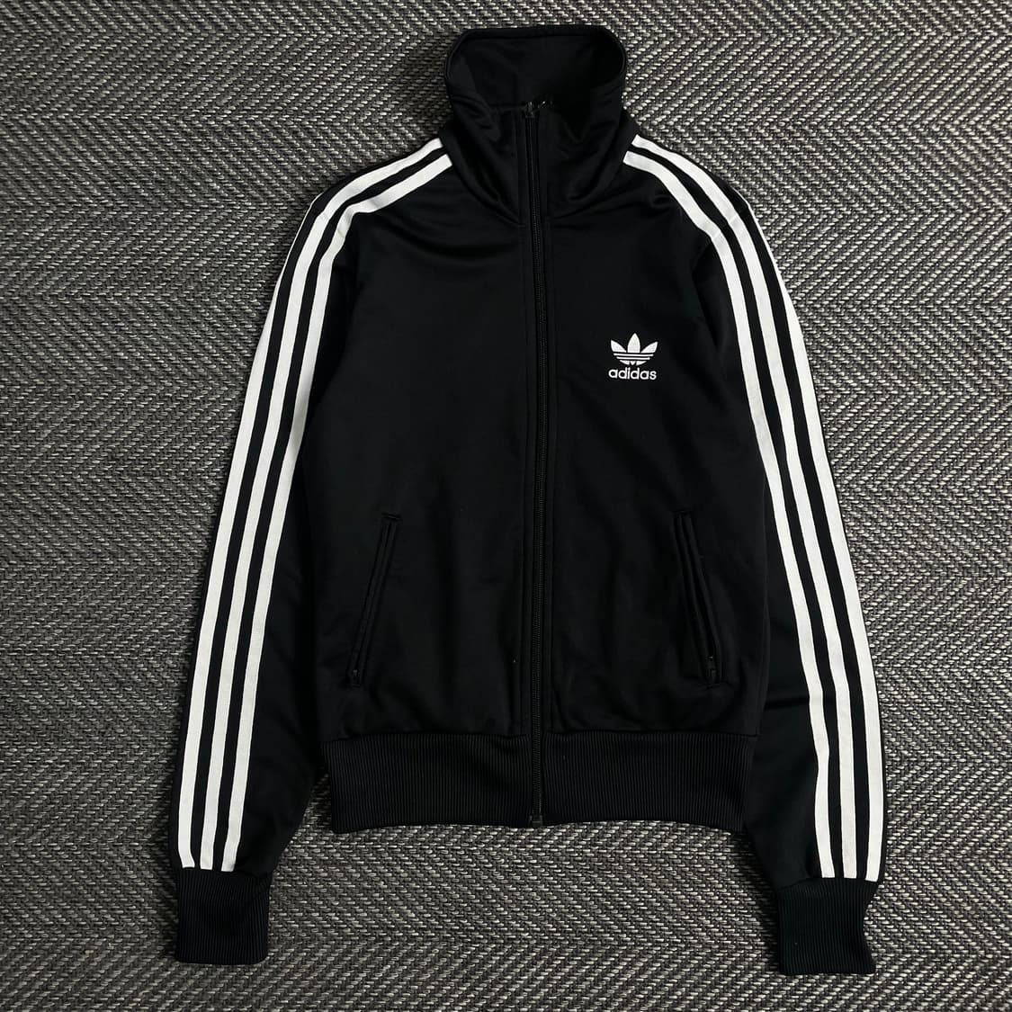 아디다스 파이어버드 트레포일 빅로고 크롭 트랙탑 져지y 2911 상품이미지3