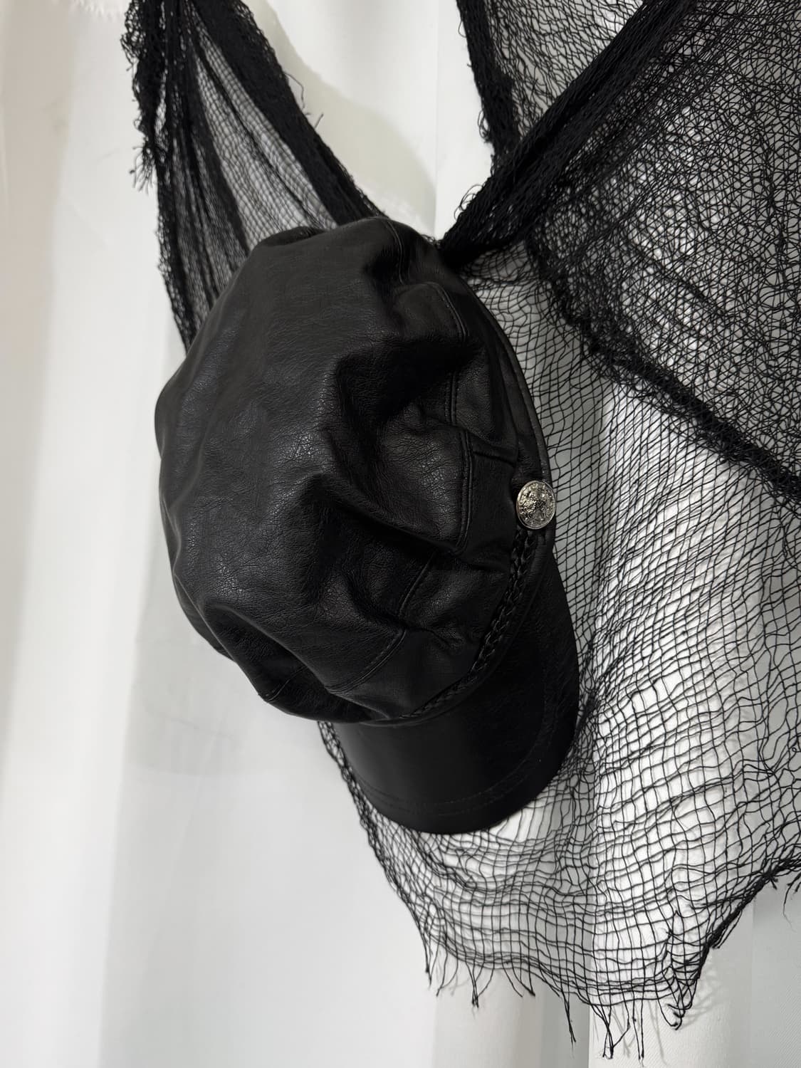 leather cap 상품이미지1