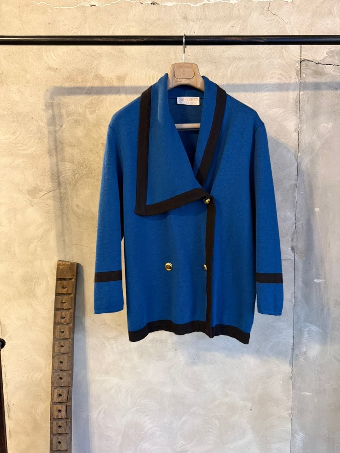 80s 프렌치 메이드 니나리치 자켓 66~77 상품이미지1