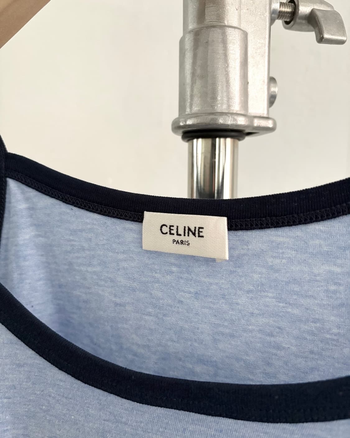 (새상품) Celine 셀린느 블루 컬러 링거 슬리브리스 상품이미지7