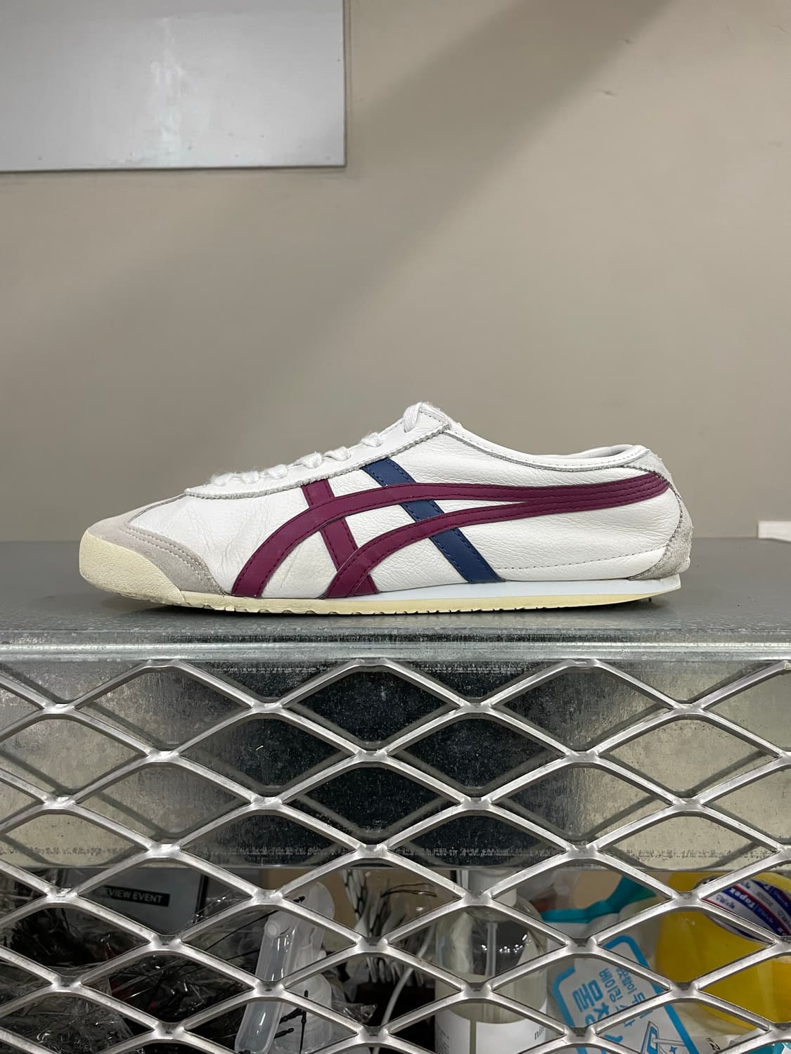 오니츠카 타이거 멕시코 66 화이트 드라이 베리 265 상품이미지1