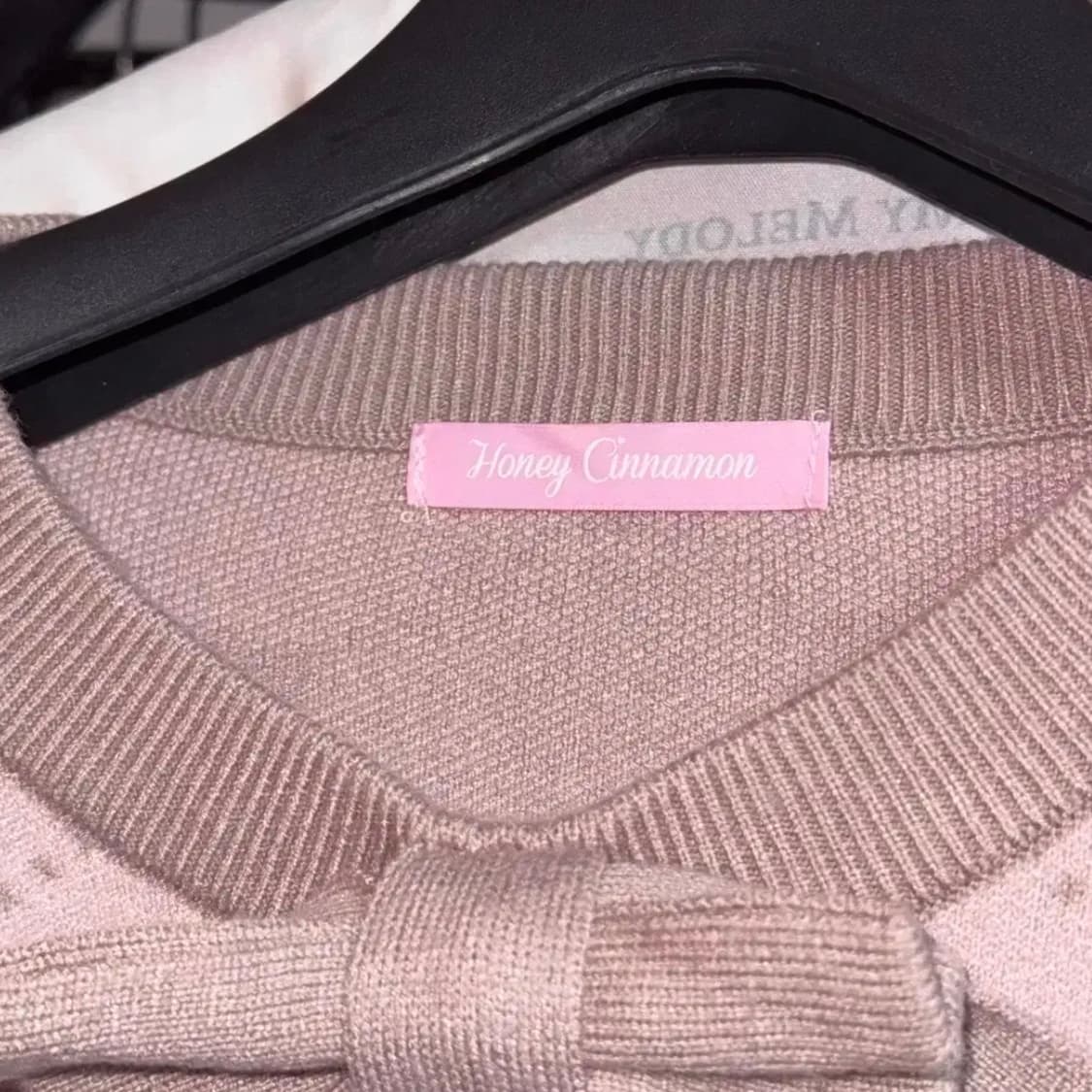 HONEY CINNAMON 허니시나몬 패턴 리본 니트 가디건 상품이미지6