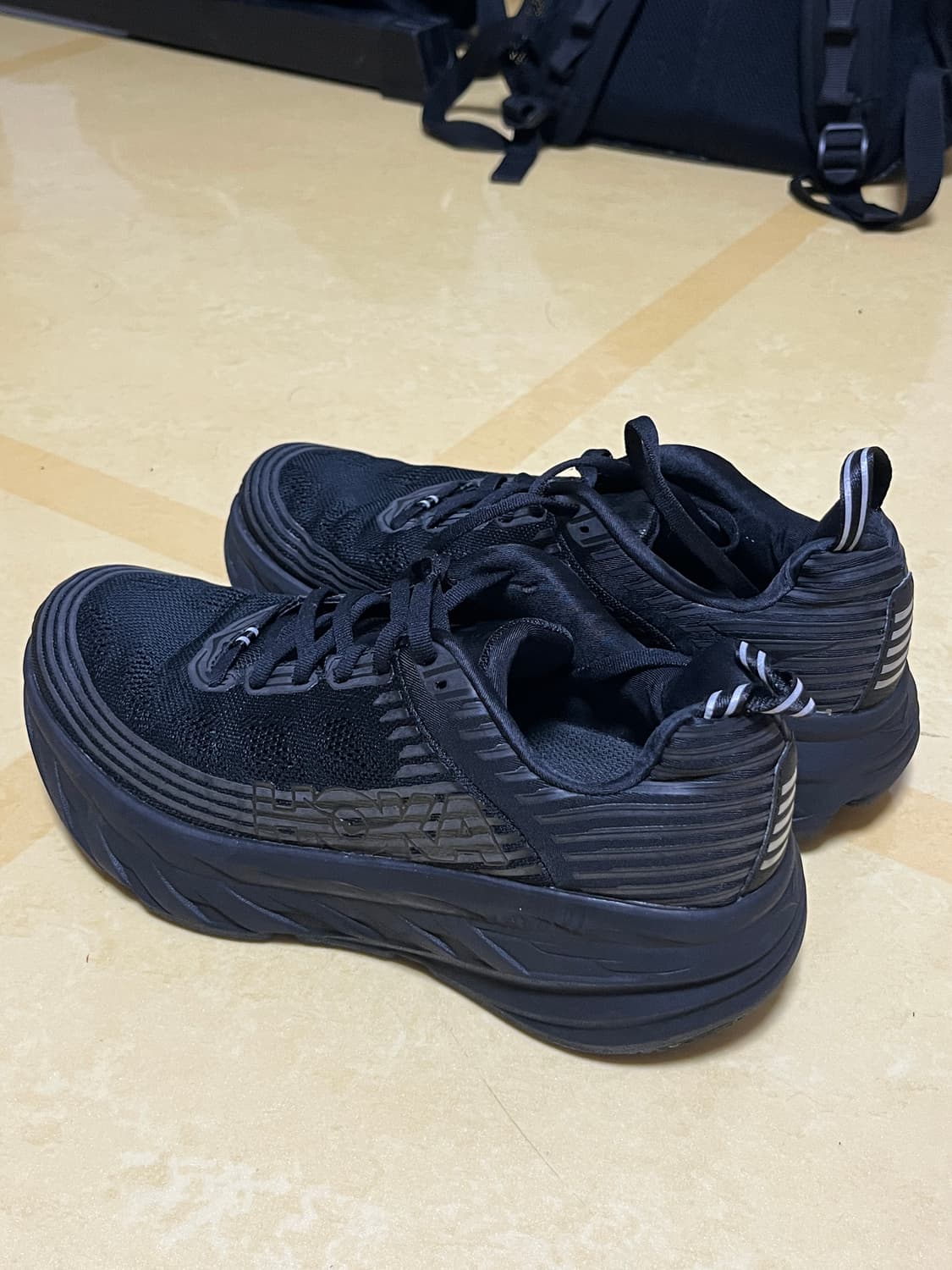 호카오네오네 본디6 260 상품이미지4