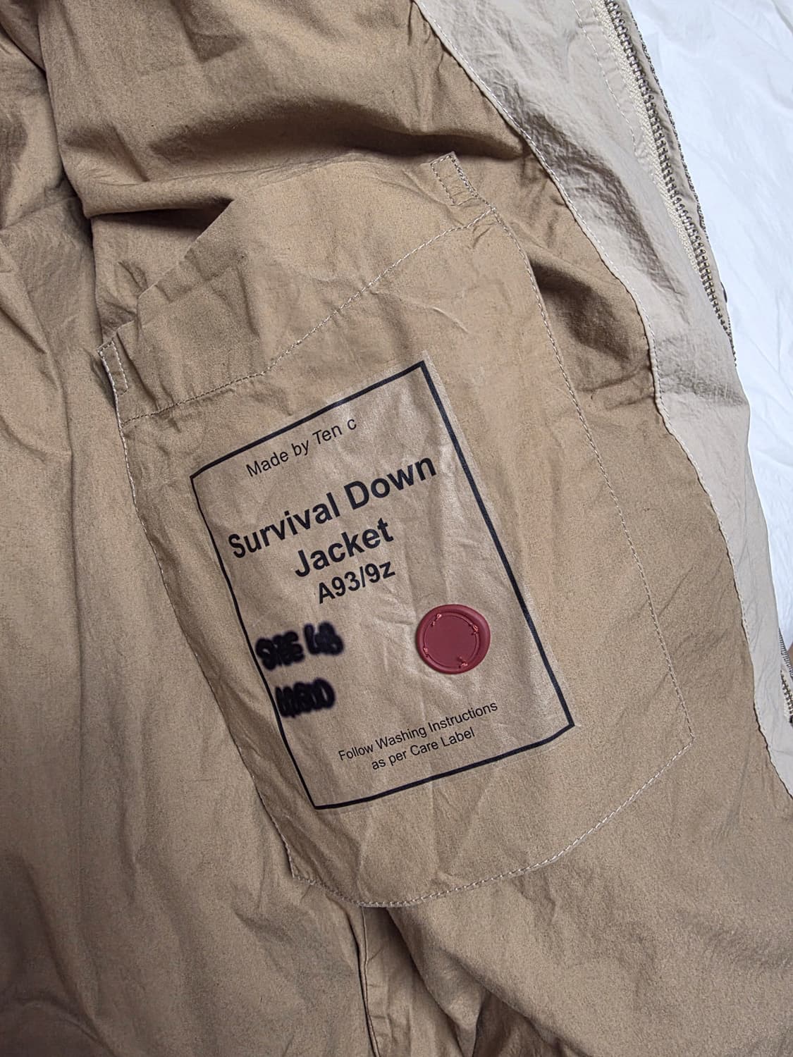 텐씨 서바이벌 다운 자켓 패딩 48 사이즈 베이지 상품이미지3
