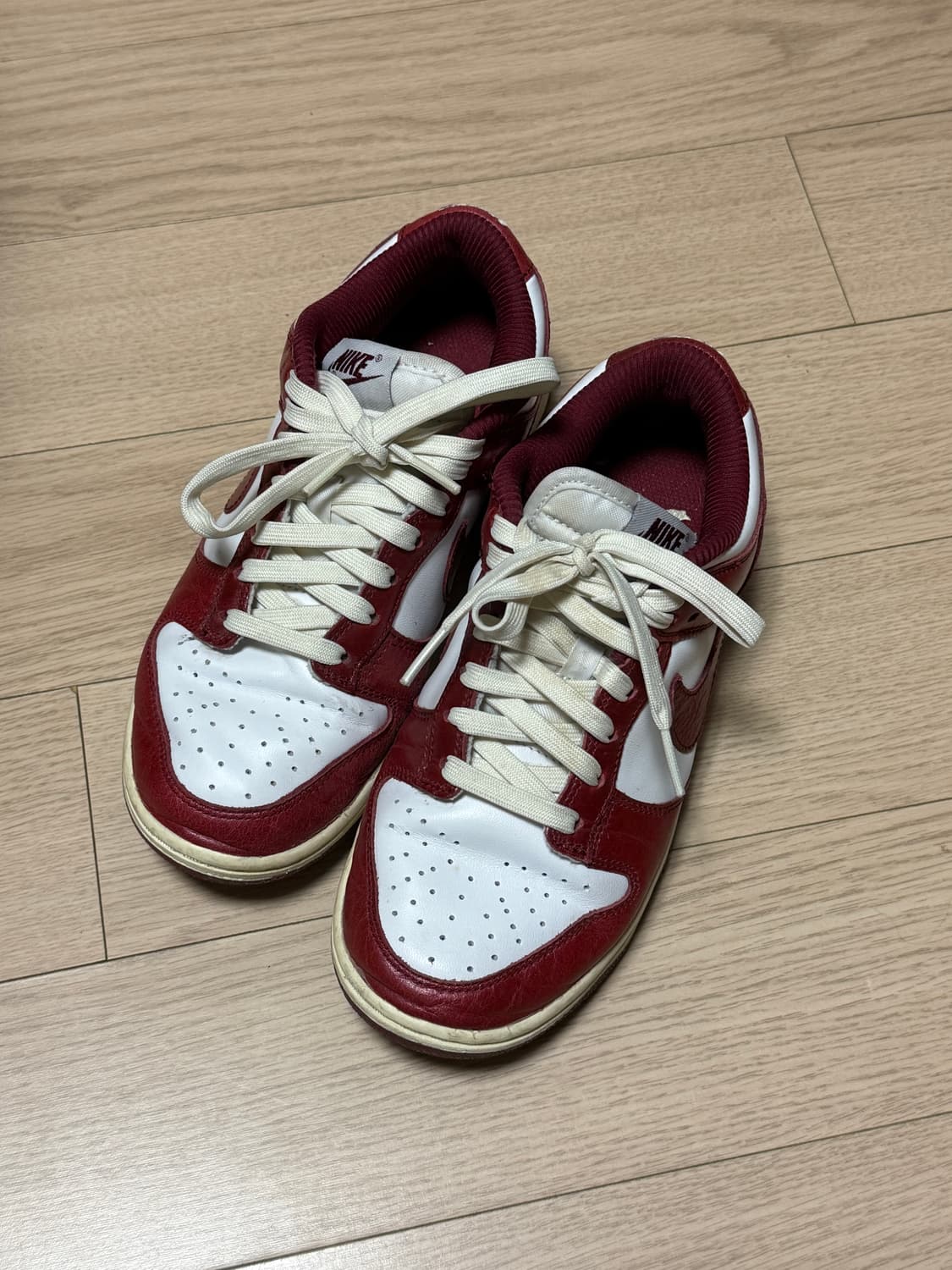 나이키 덩크 로우 레트로 팀레드 상품이미지1