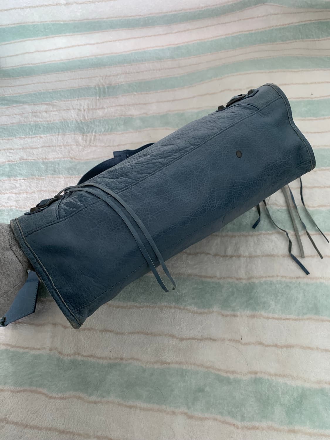 발렌시아가 모터백 시티백 미듐 정품 상품이미지9