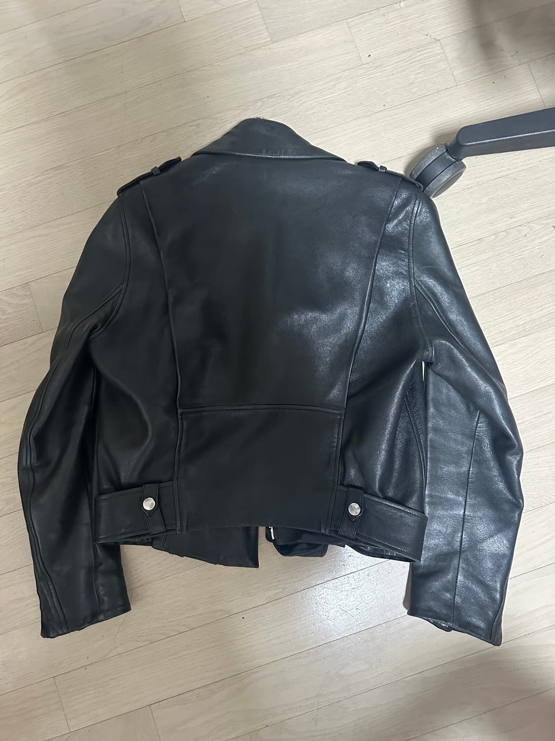 아크네 스튜디오 레더 자켓 상품이미지2