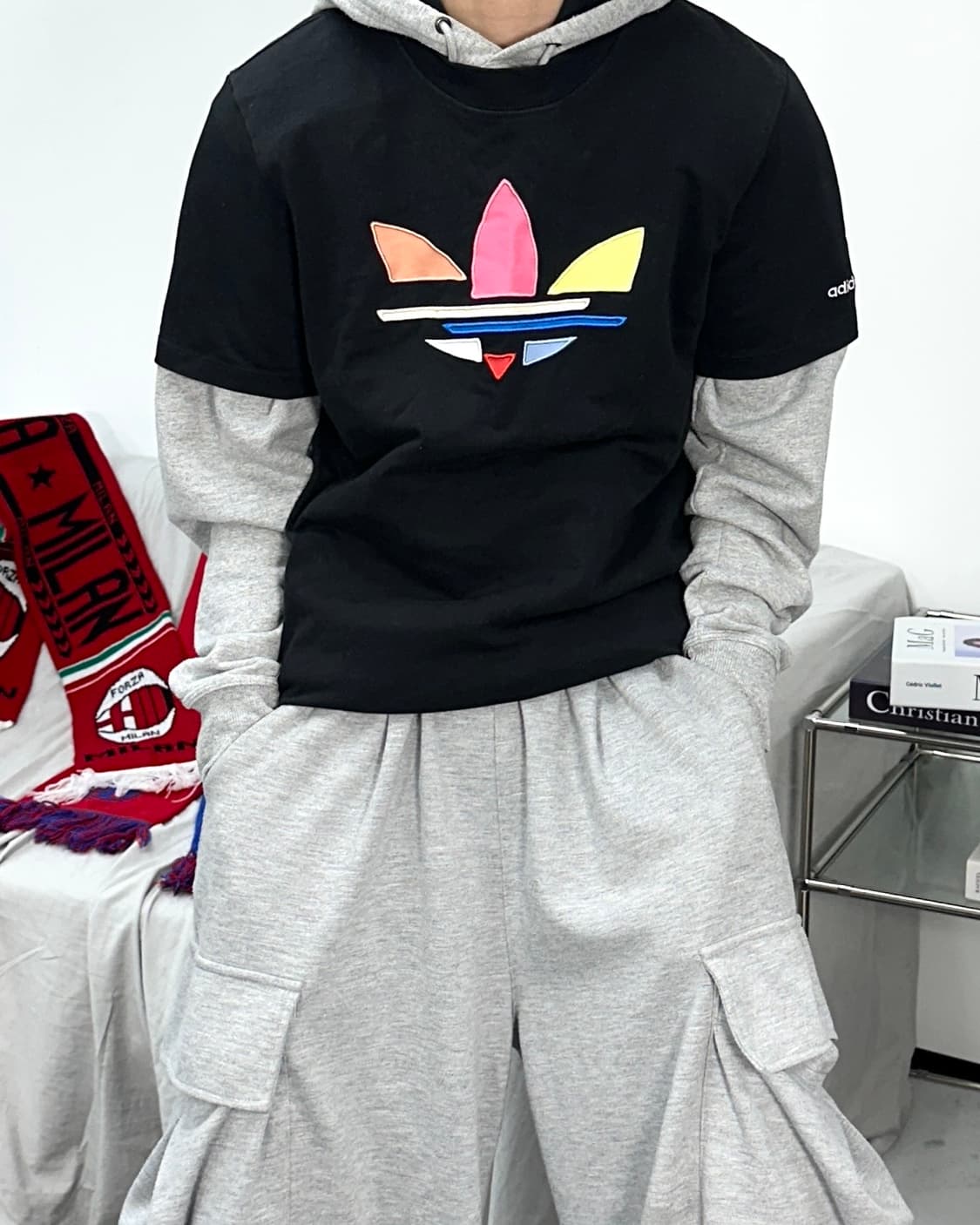 아디다스 블랙 멀티 트레포일 반팔티 L 상품이미지1
