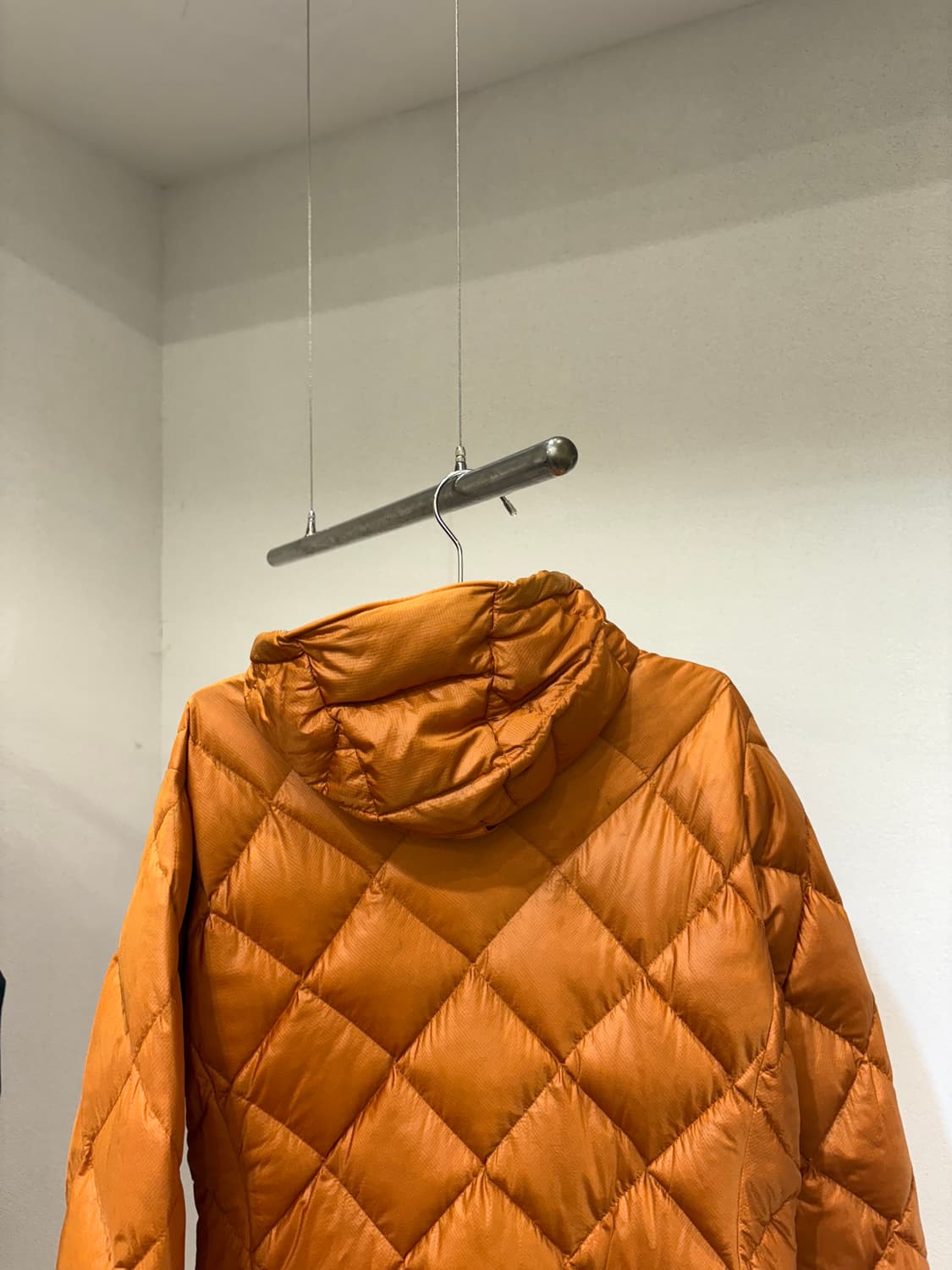 몽벨 다이아몬드 퀄팅 후드패딩 상품이미지6