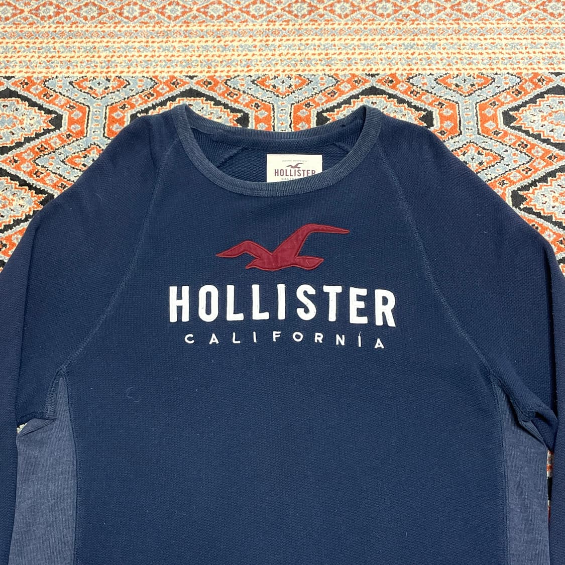 홀리스터 스펠로고 네이비 긴팔티셔츠 남성XL 상품이미지2