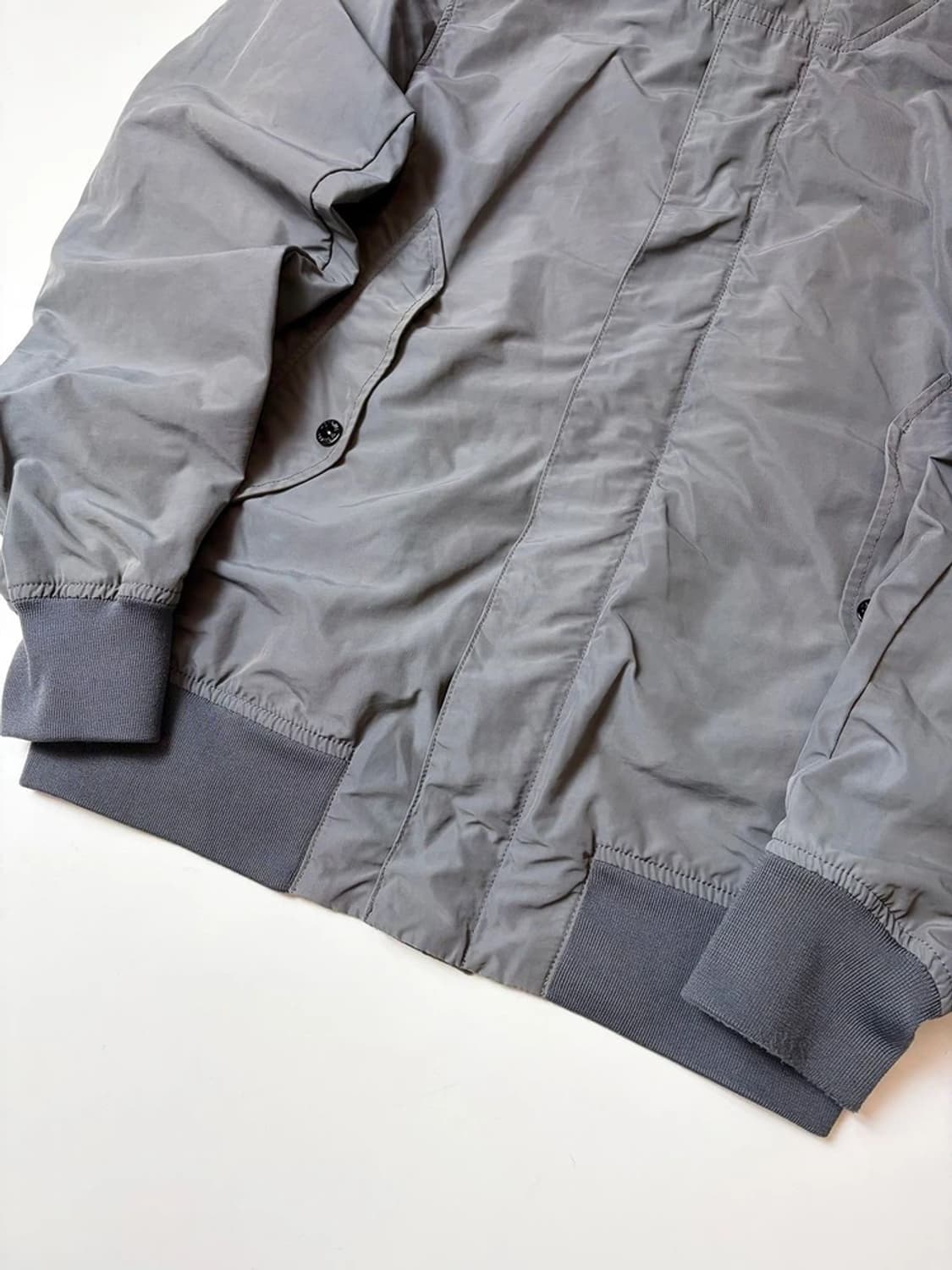 스톤아일랜드 마이크로랩스 나일론 윈드 자켓 PN9269 상품이미지4