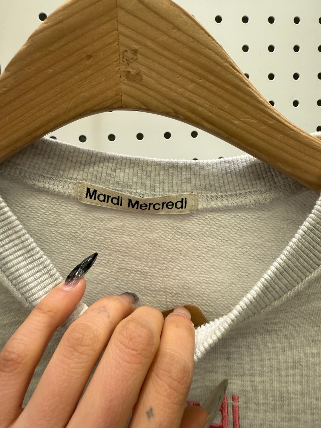 마르디 메크르디 마르디 자수 맨투맨 U1067 상품이미지5