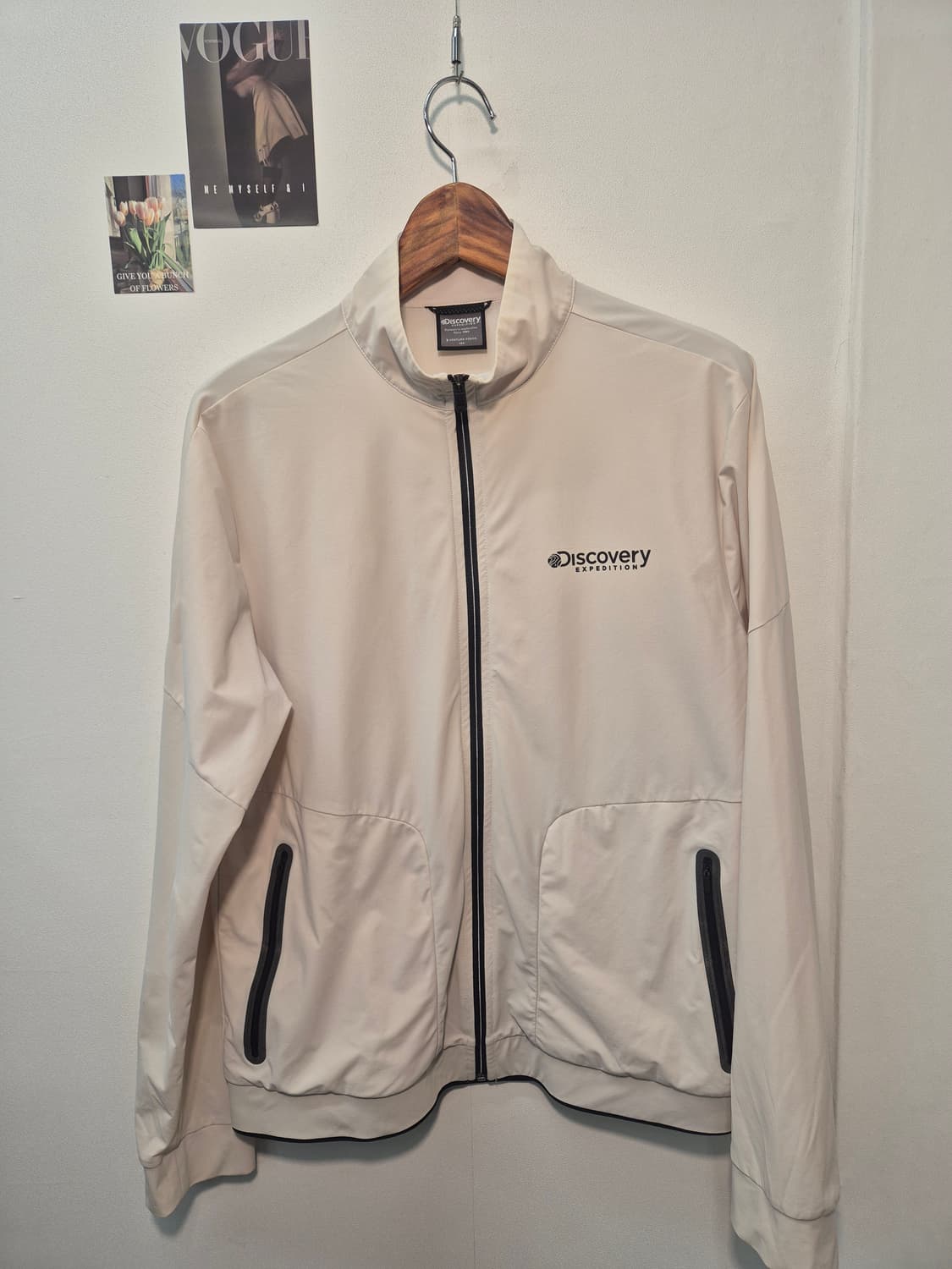 디스커버리 익스페디션 바람막이 105
사이즈  상품이미지1