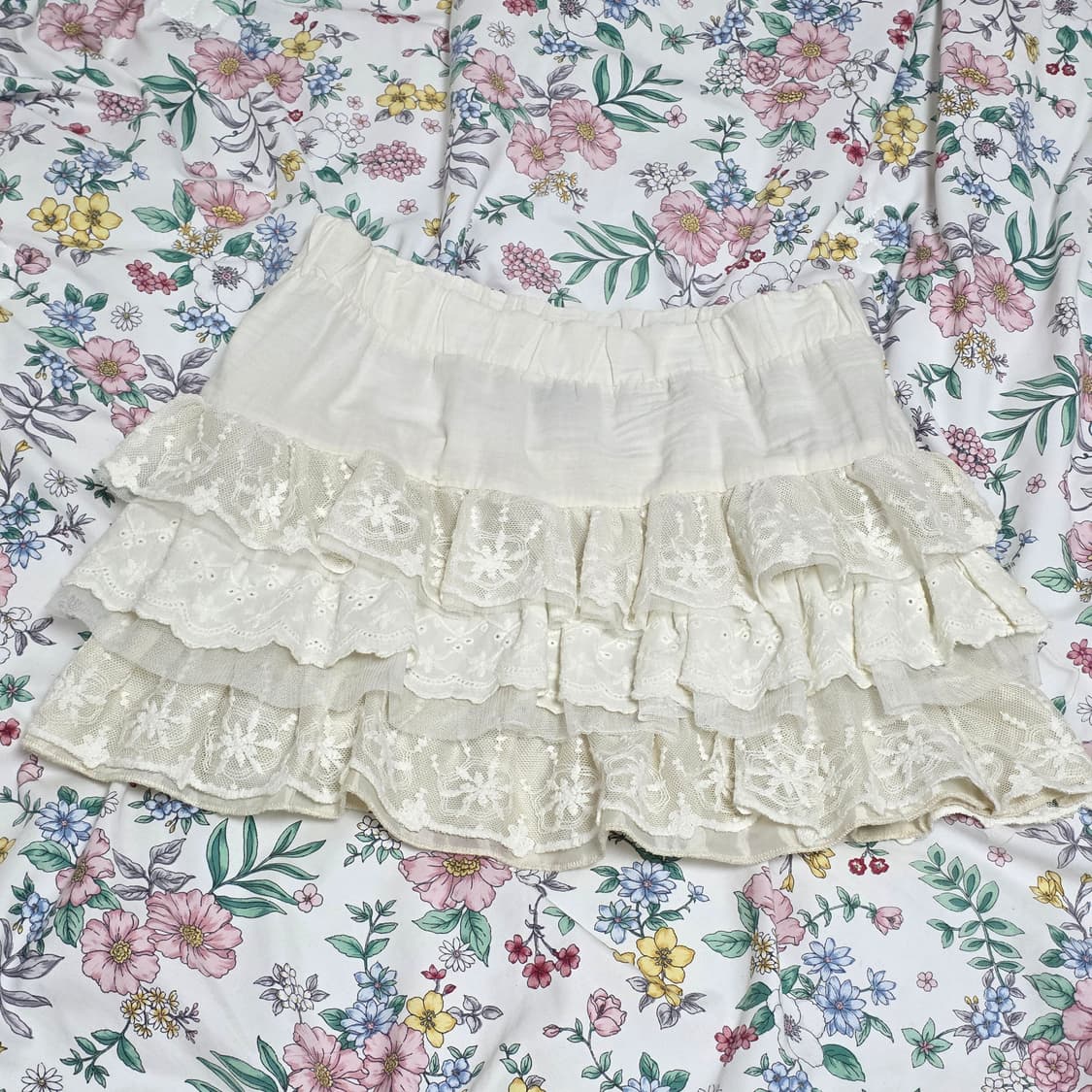zara kids 빈티지)아이보리 레이스 프릴 히메갸루st 캉캉스커트 상품이미지1