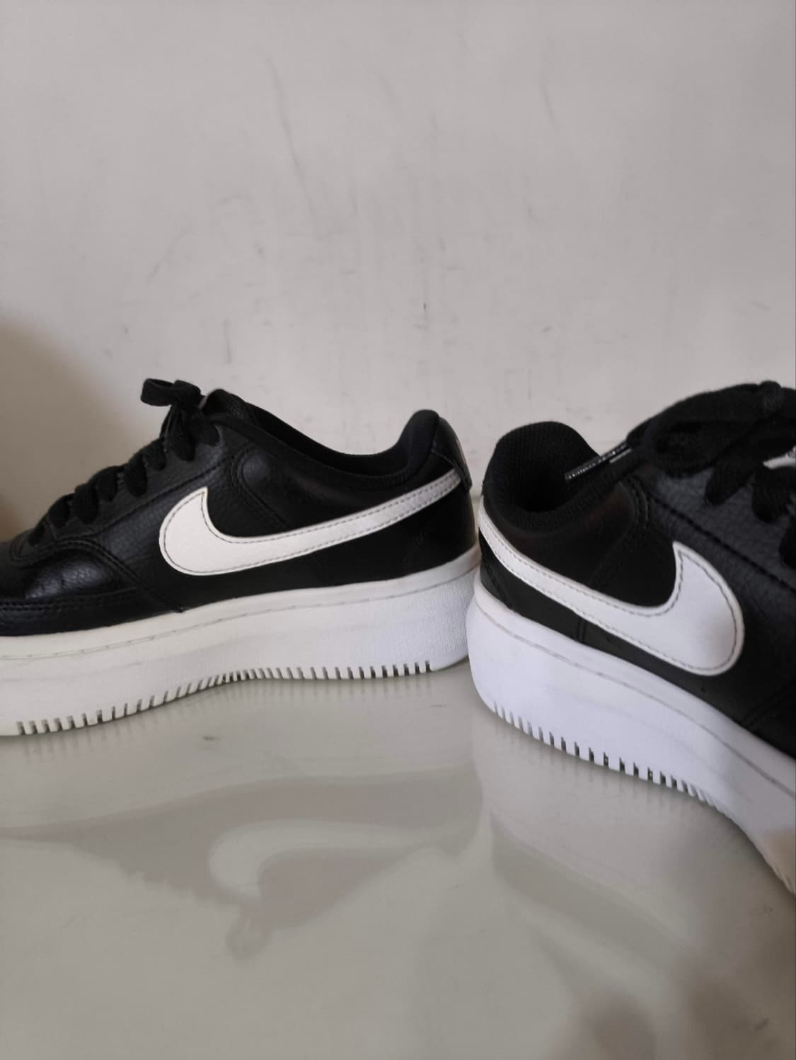 235mm 나이키 코트비젼 알타 키높이 스니커즈 상품이미지7