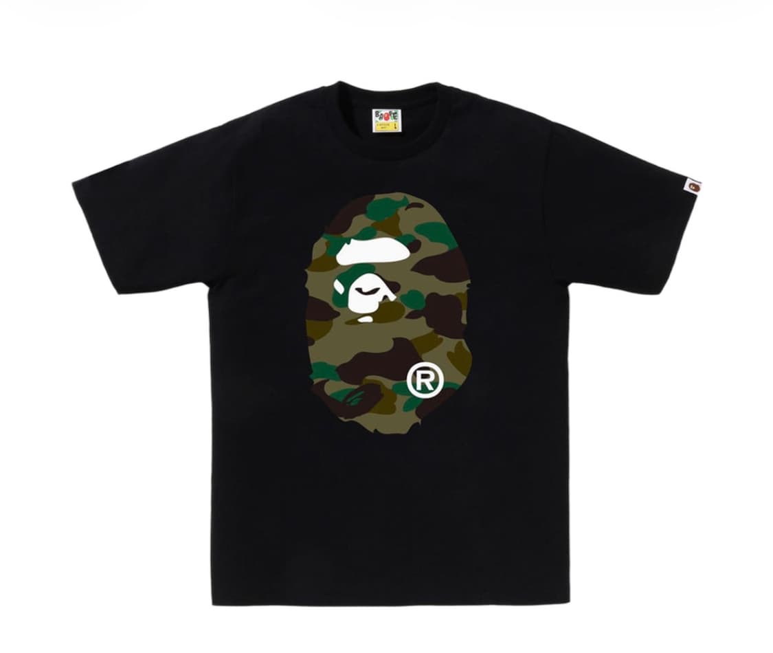 [새상품] 베이프 퍼스트 카모 빅 에이프 헤드 티셔츠 블랙 그린 상품이미지1
