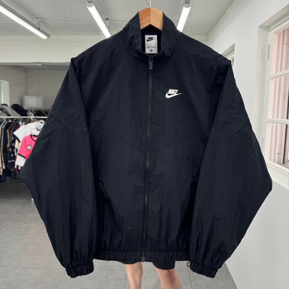 나이키 바람막이 상품이미지1