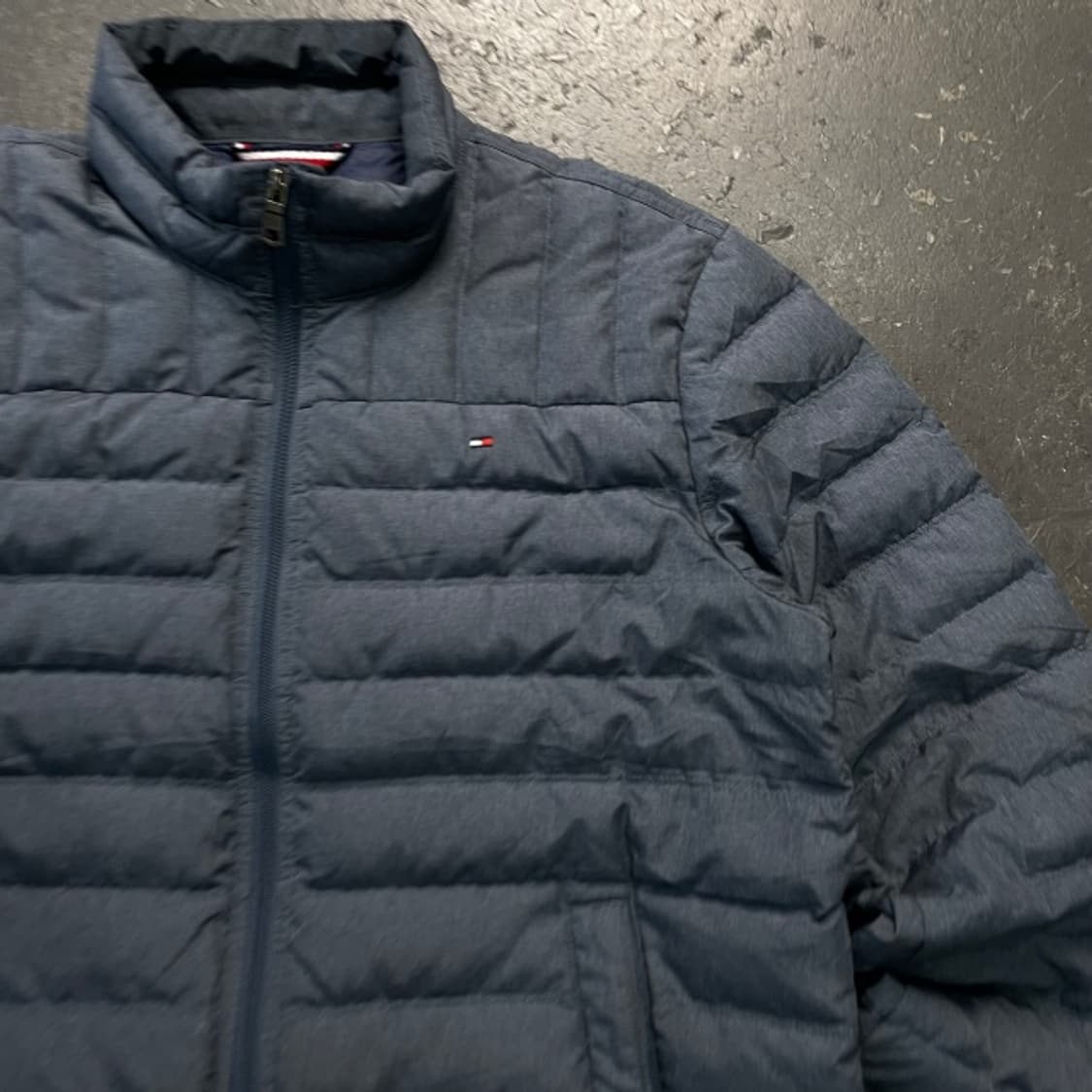100 타미힐피거 경량패딩 상품이미지2