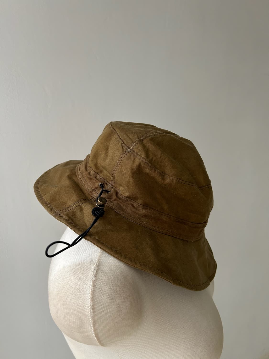 Woolrich waxed cotton saddle hat  상품이미지3