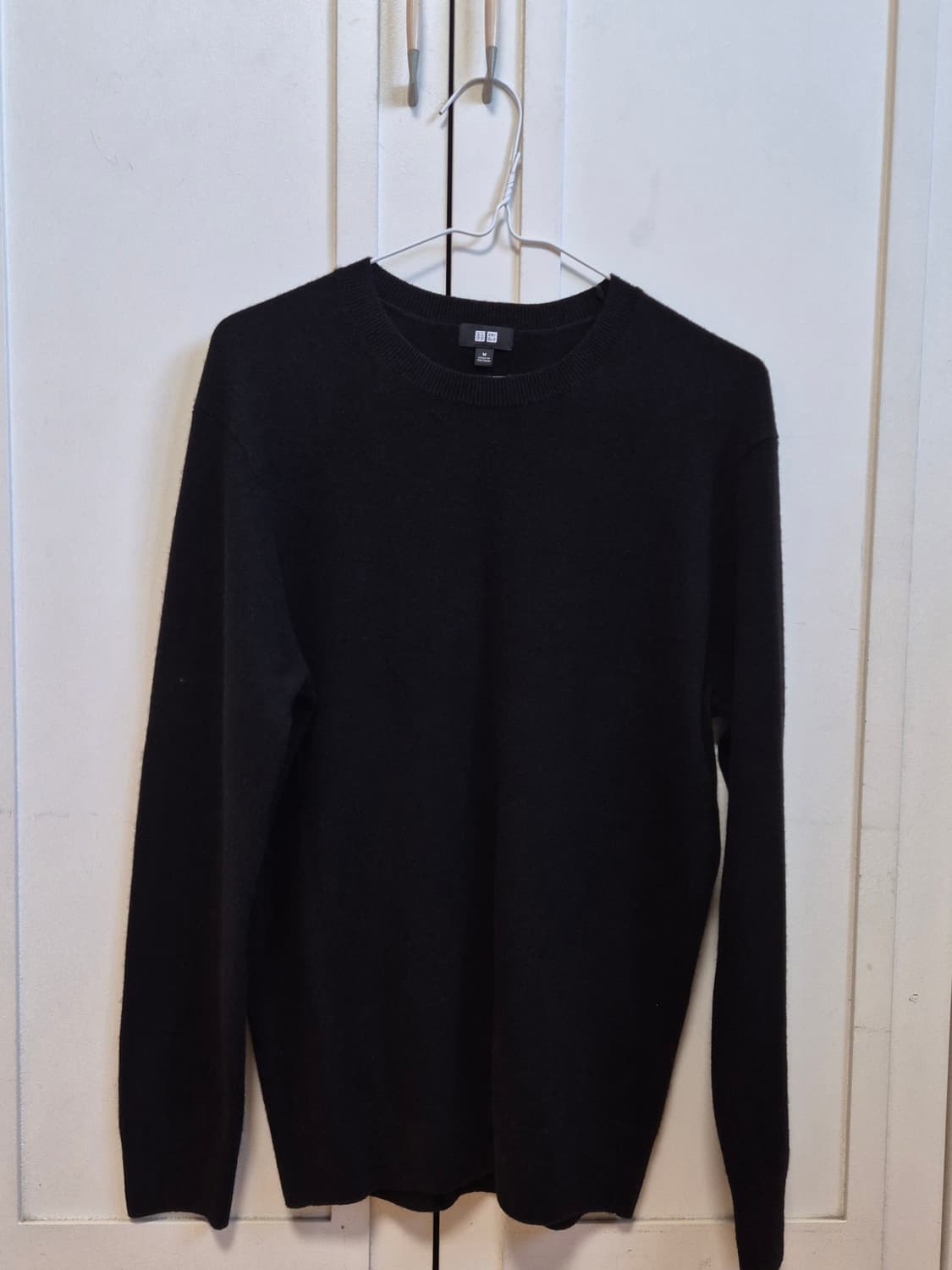 유니클로 캐시미어 니트 블랙 M 상품이미지1