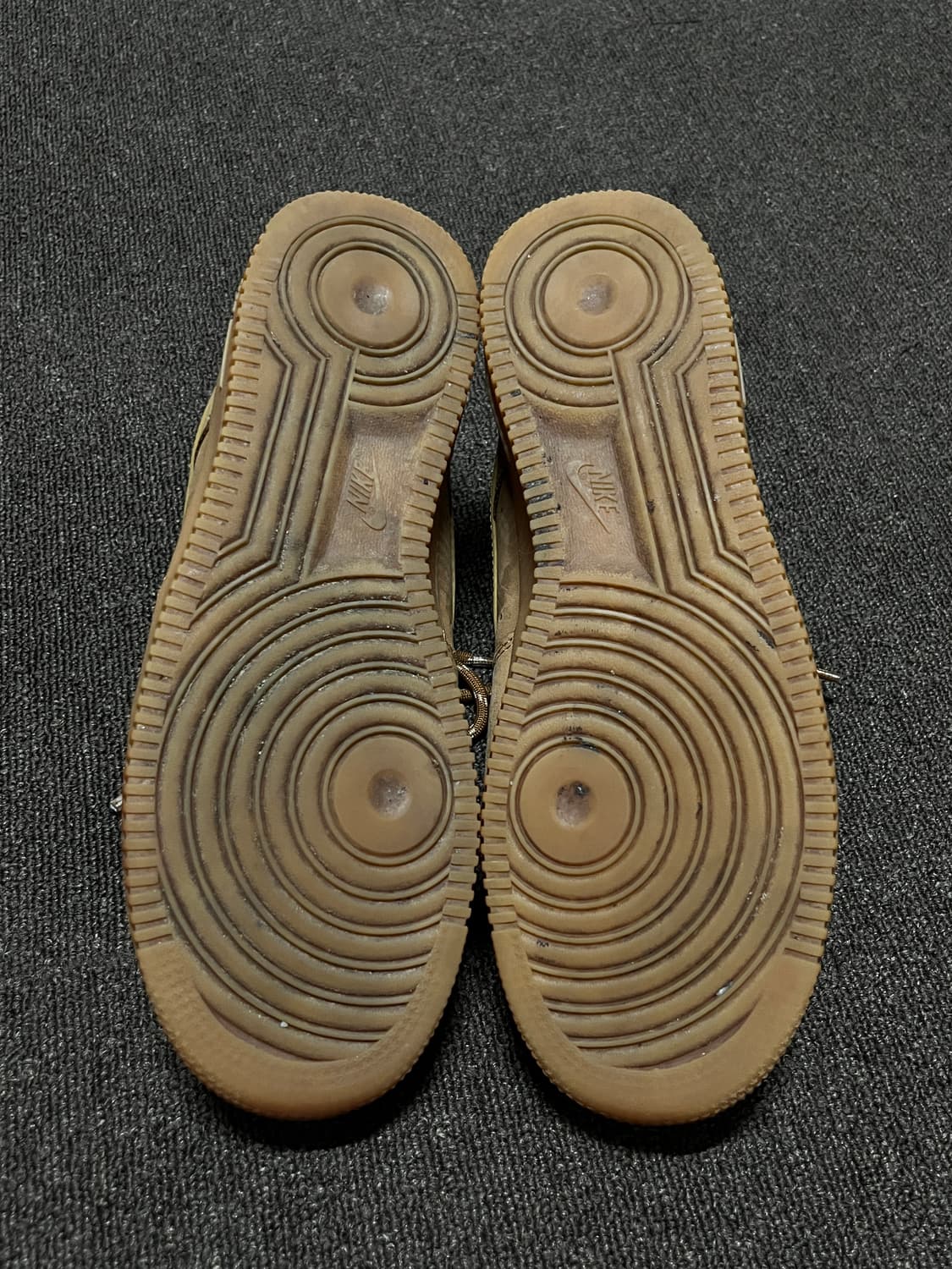 나이키 에어포스 된장 265 상품이미지3