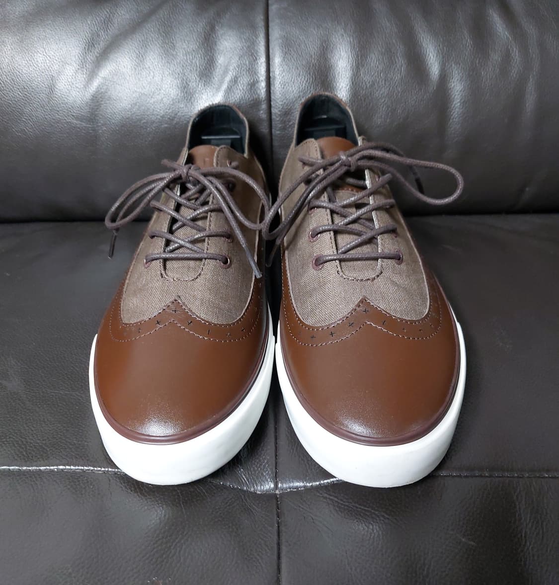 언노운(UNNOWN)남성용 스니커즈M GUSTAV(270mm)

 상품이미지2