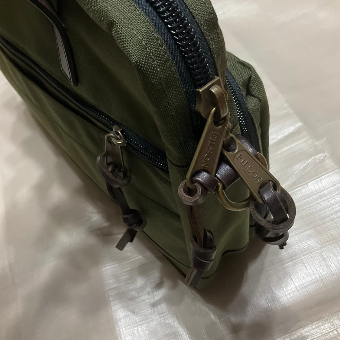 필슨 878 드라이든 브리프케이스 오터그린 상품이미지7