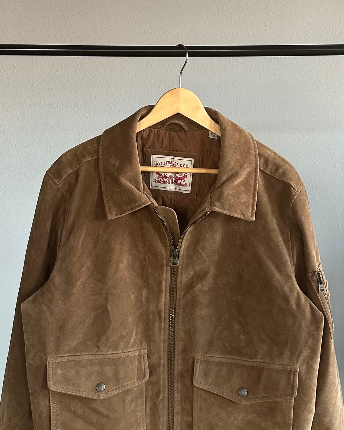 [L]리바이스 Levi's 스웨이드 패디드 봄버 자켓 상품이미지2