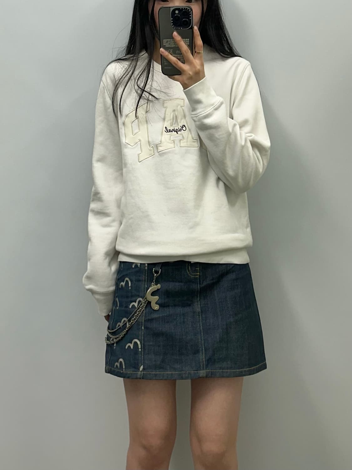 Gap 갭 자수로고 화이트 맨투맨 상품이미지1