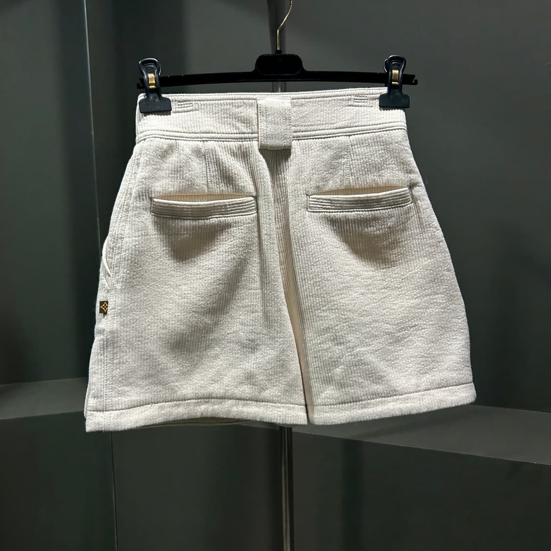 루이비통 코듀로이 사파리 쇼츠 상품이미지5