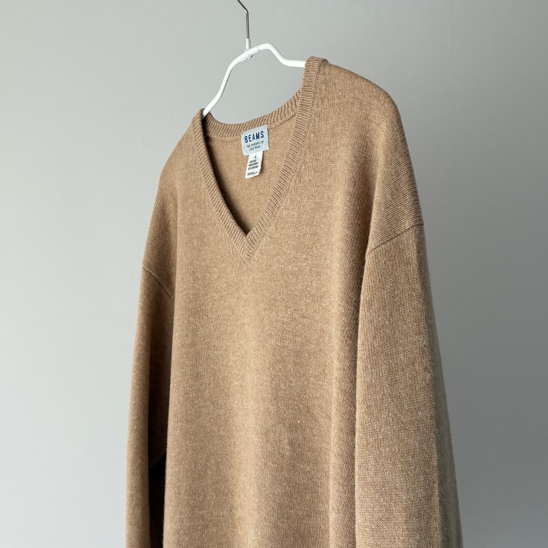  ▫️Beams V-Neck Knit 상품이미지3