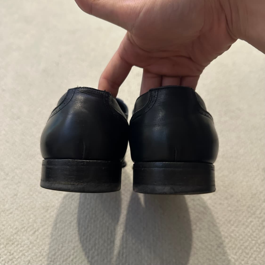 페라가모 Ferragamo 클래식 윙팁 더비 레더 슈즈 상품이미지5