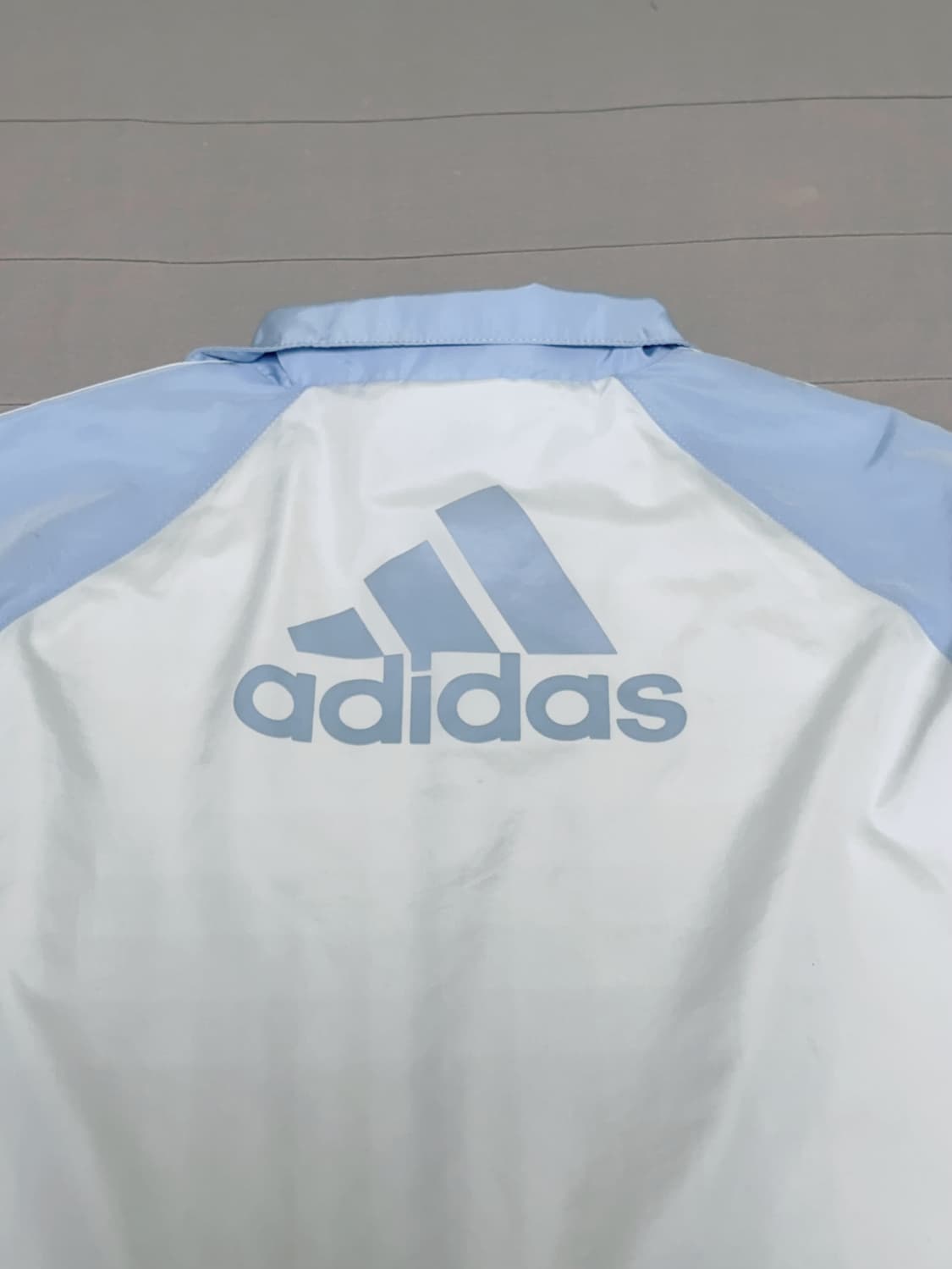 유일매물 아디다스 올드스쿨 흰하 시나모롤깔 바람막이 후리스 하늘 솜이코 상품이미지4