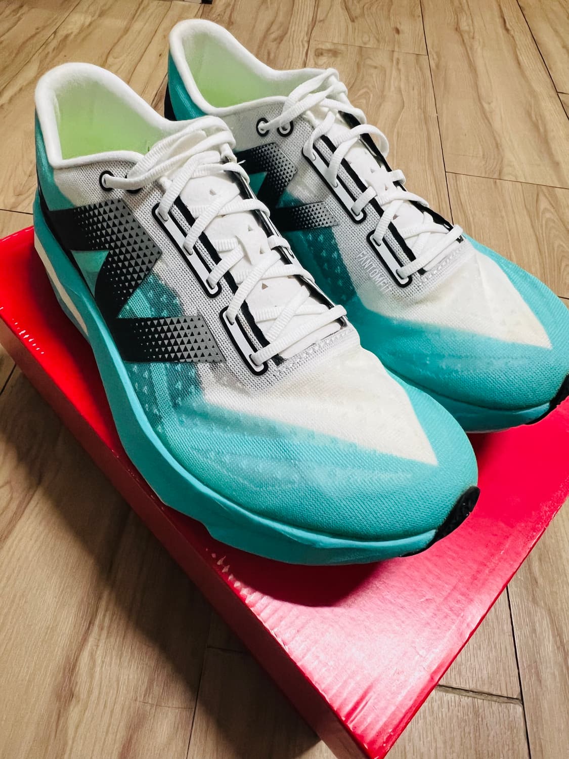 뉴발란스 퓨어셀 슈퍼컴프 엘리트 v4 D스탠 / 275 상품이미지5