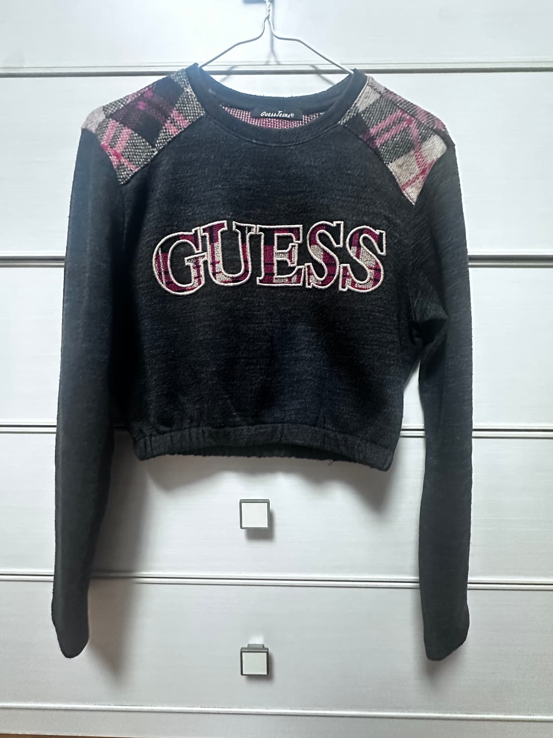 폭스빈티지 guess 크롭 커스텀 니트 상품이미지1