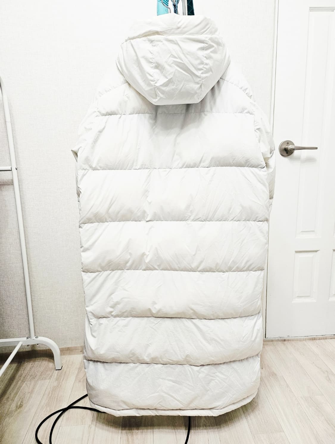 (105~110)2XL ☆우주매물☆ 아디다스 3st [흰검] 덕다운롱패딩 상품이미지6