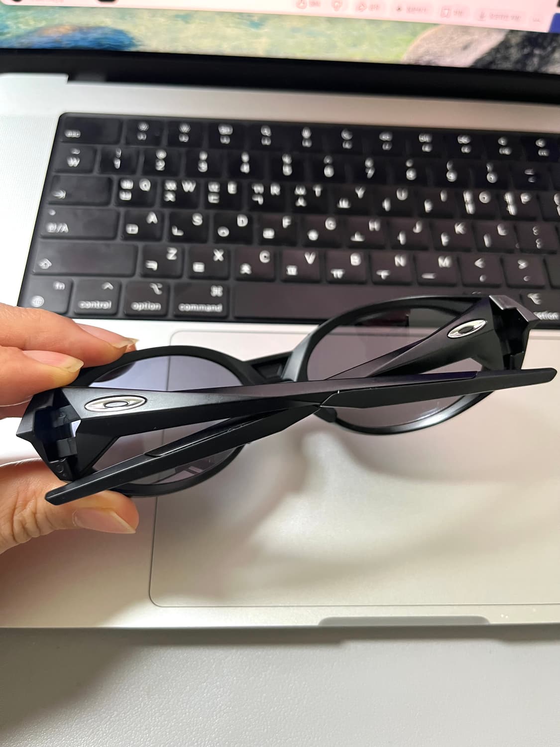 오클리 아이자켓 선글라스 블랙 상품이미지3